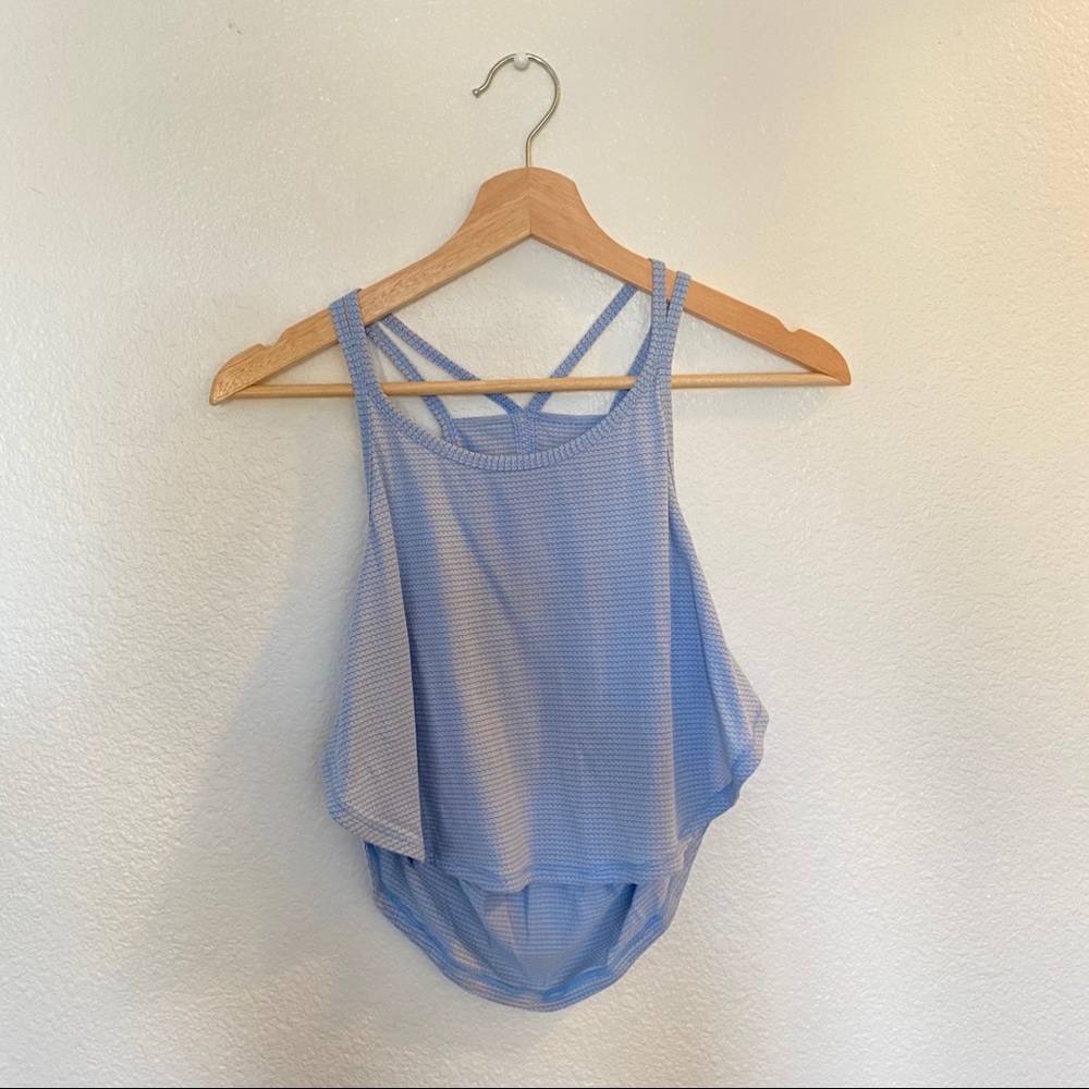 Lululemon crop Flowy Mesh Tank Top